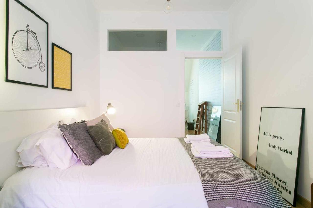 Charming Lisbon Home With Terrace St Amaro Екстериор снимка