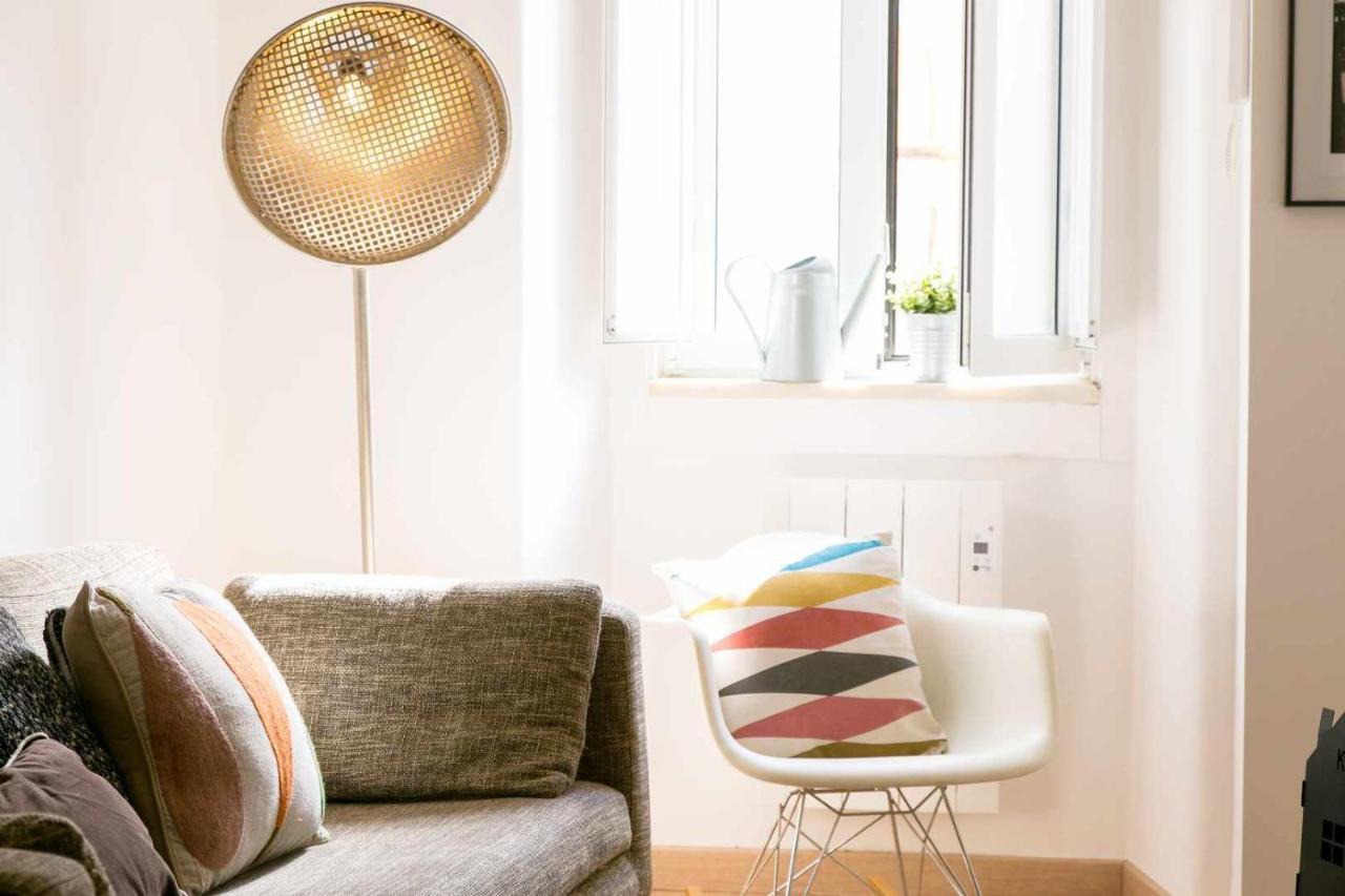 Charming Lisbon Home With Terrace St Amaro Екстериор снимка