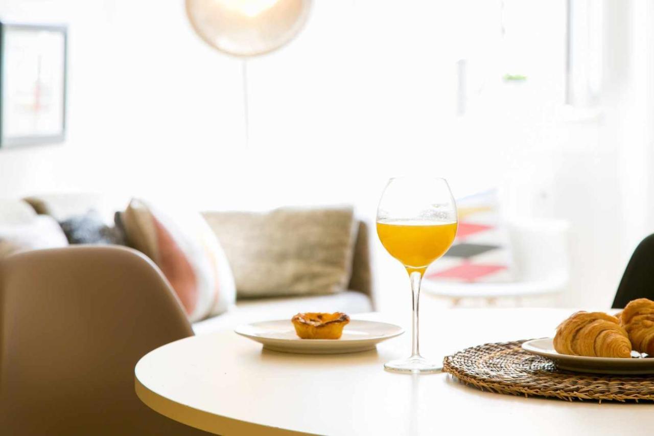 Charming Lisbon Home With Terrace St Amaro Екстериор снимка